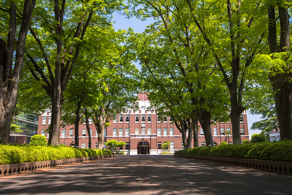 Current school building of Gakuen