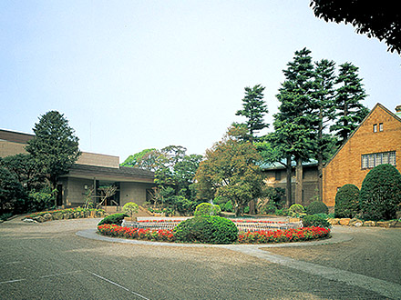 The Seikado Bunko Library and the Seikado Bunko Art Museum