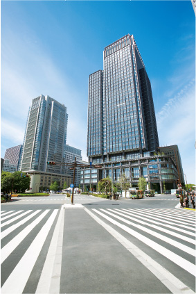 Marunouchi business district