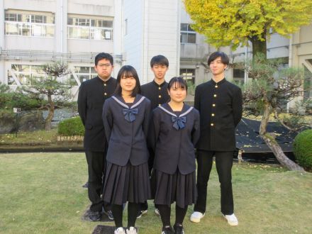 探究科「世界農業遺産班」のみなさん ※取材当日、探究科の方々は感染症対策でオンライン取材となりました。写真は後日撮影したものです。