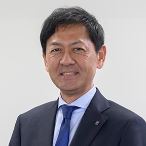 インタビュアー写真