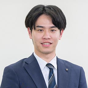 インタビュアー写真