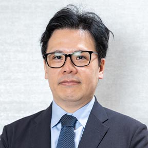 インタビュアー写真