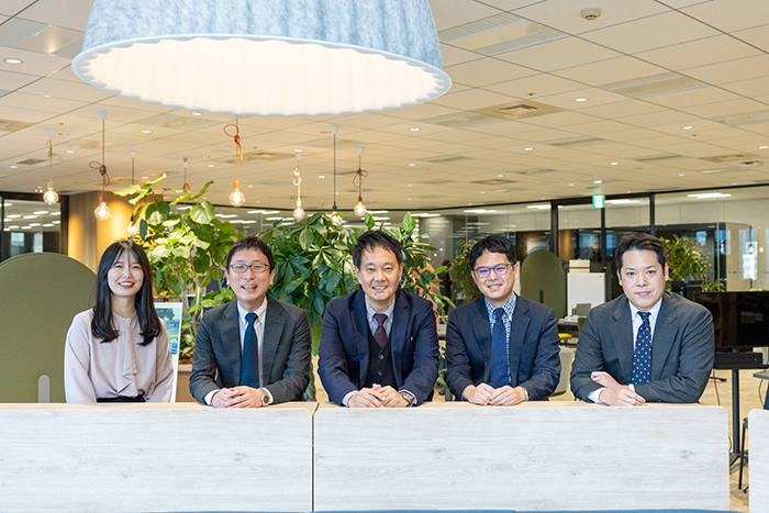 拠点訪問 メインビジュアル