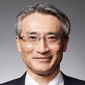 インタビュアー写真