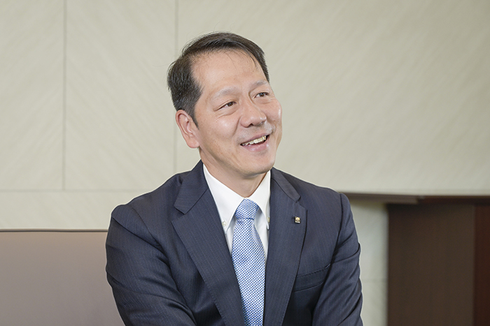 トップインタビュー メインビジュアル 「マンスリーみつびし」