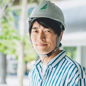 インタビュアー写真