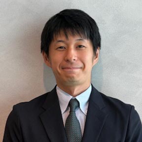 インタビュアー写真