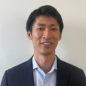 インタビュアー写真