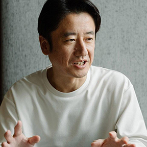 インタビュアー写真