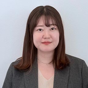 インタビュアー写真