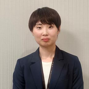 インタビュアー写真