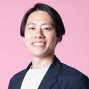 インタビュアー写真
