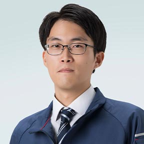 インタビュアー写真