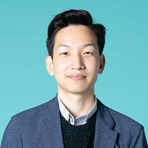 インタビュアー写真