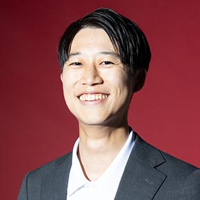 インタビュアー写真